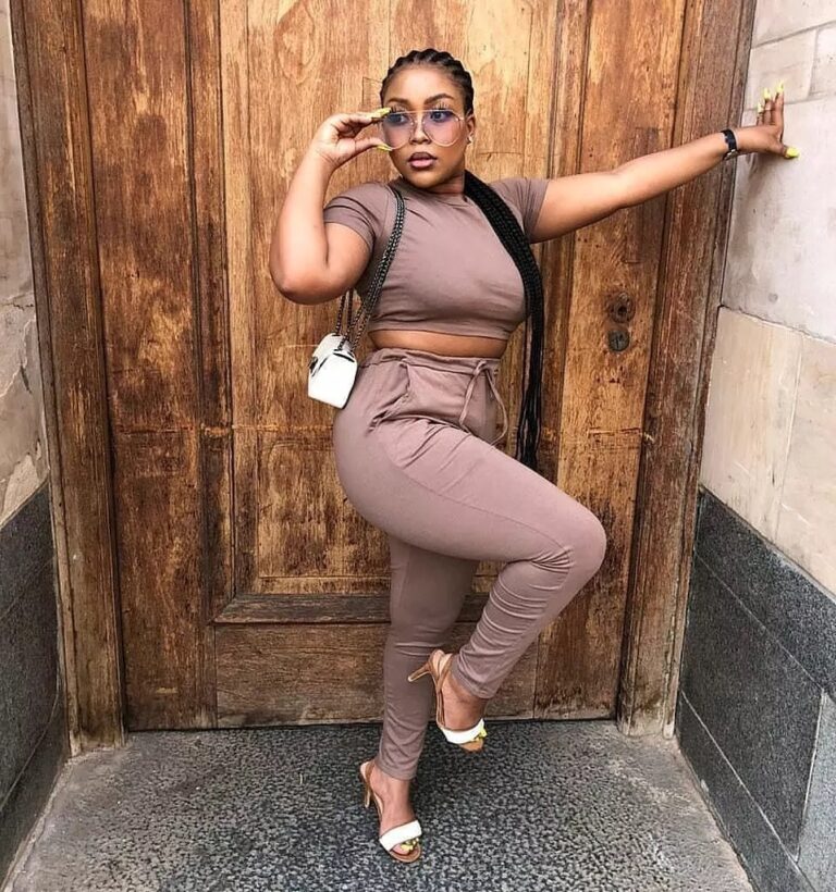 Slaying Every Outfit: For the Women Who Dress to Impress! 💃👠