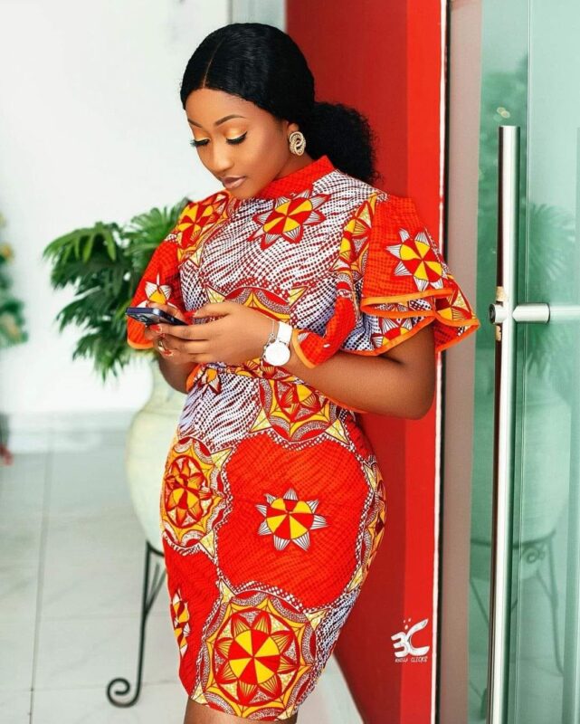 20 PHOTOS: Ankara Styles For Ladies