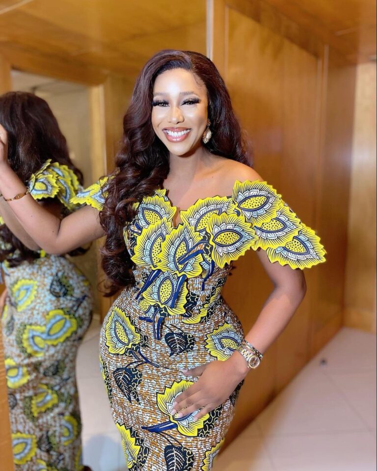 30 PHOTOS: Beautiful African dress styles